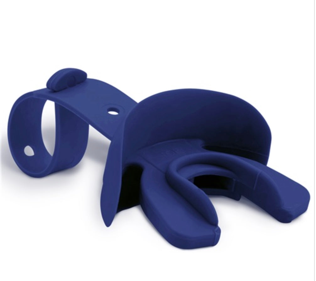DOUBLE MOUTHGUARD WITH LIP PROTECTION